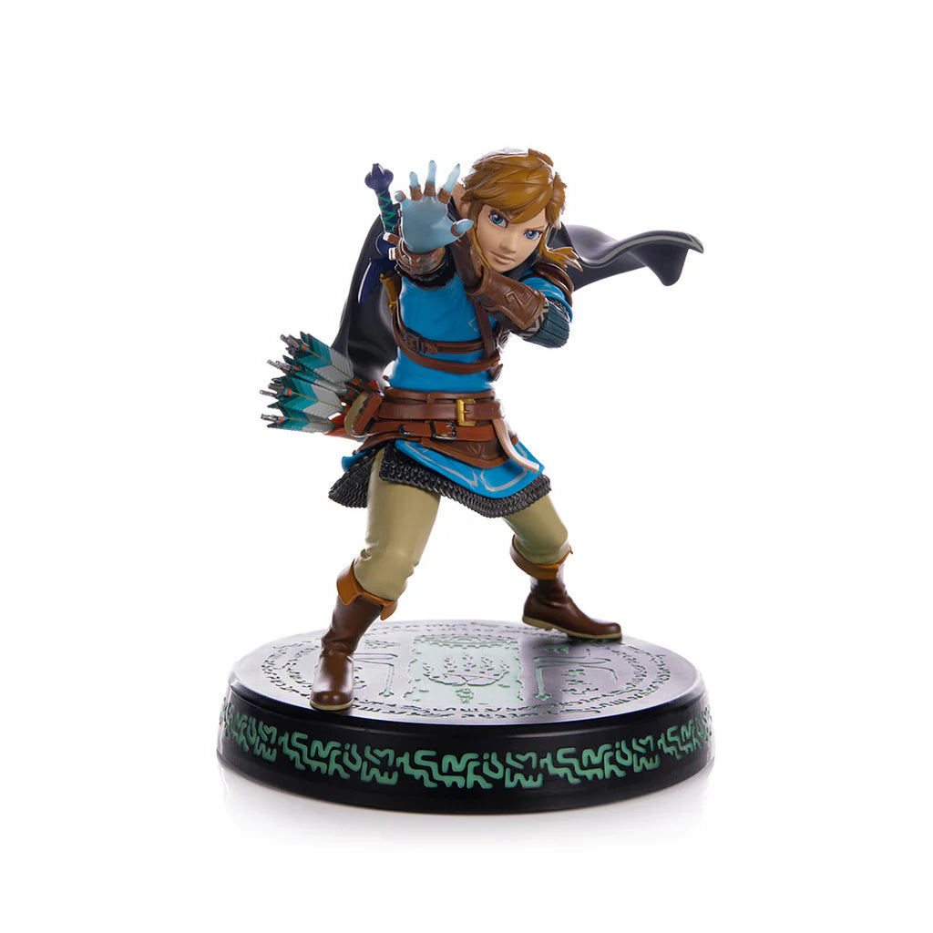 Tears of the Kingdom: Link 9" Statue